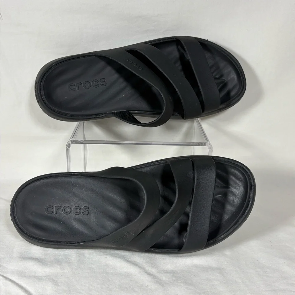 CROCS Getaway Black Sandals - Women's Size 7 - Picture 5 of 11